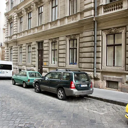 Luxury By Hi5- Location Apartment Budapest